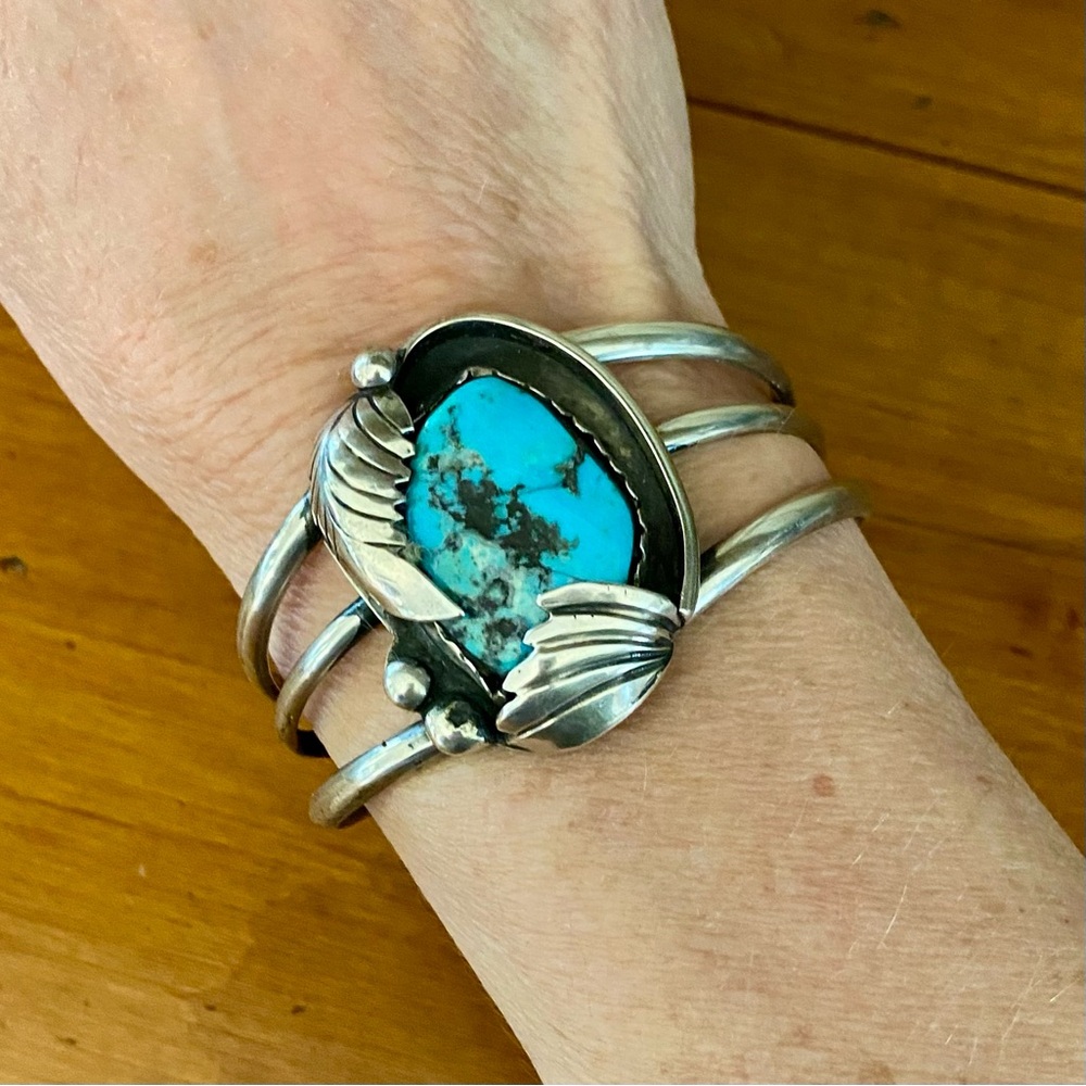 Vintage Navajo ME Tsosie Sterling Silver Turquoise Cuff Bracelet size 6.5”